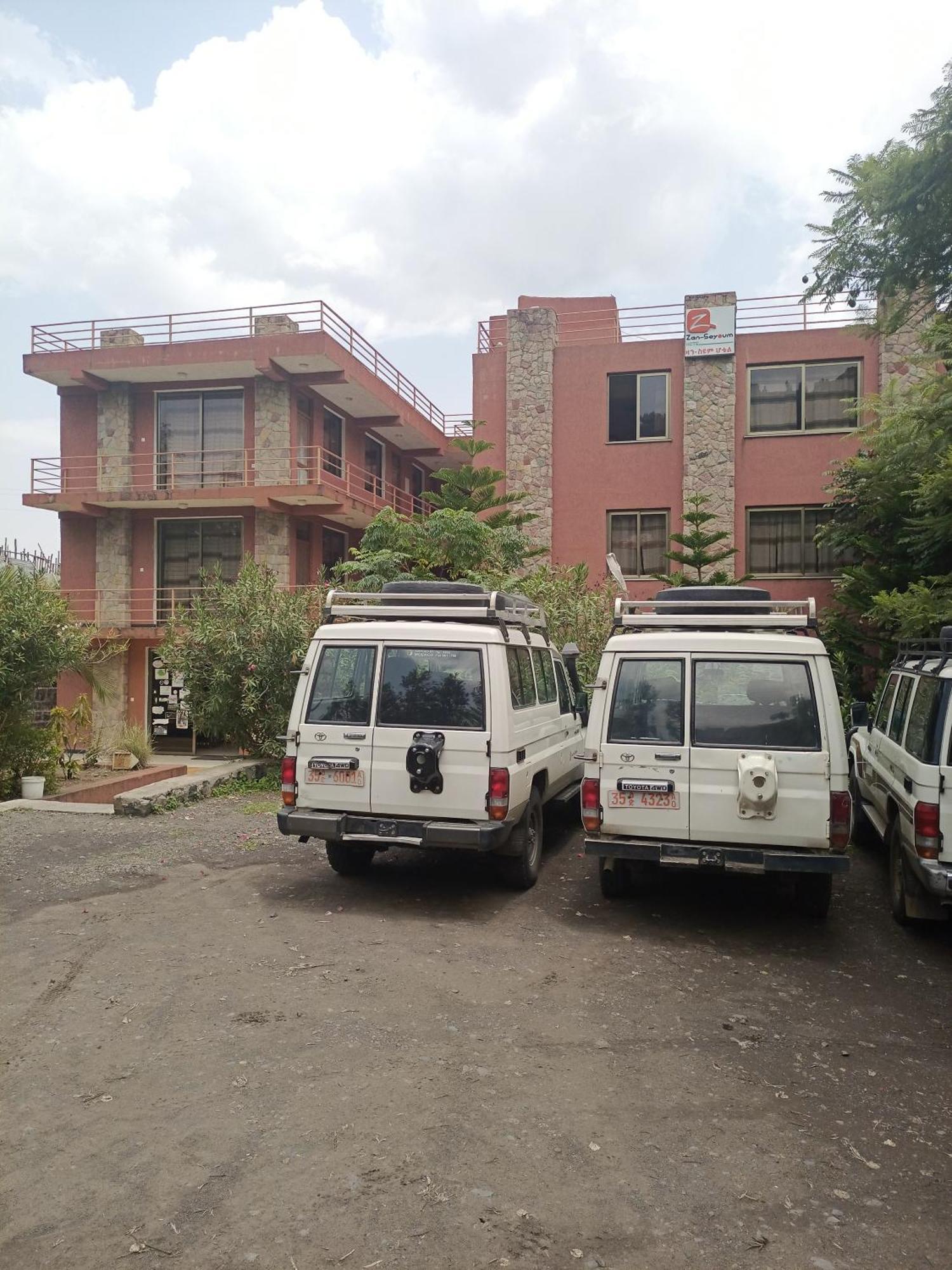 Zan-Seyoum Hotel - Lalībela Extérieur photo